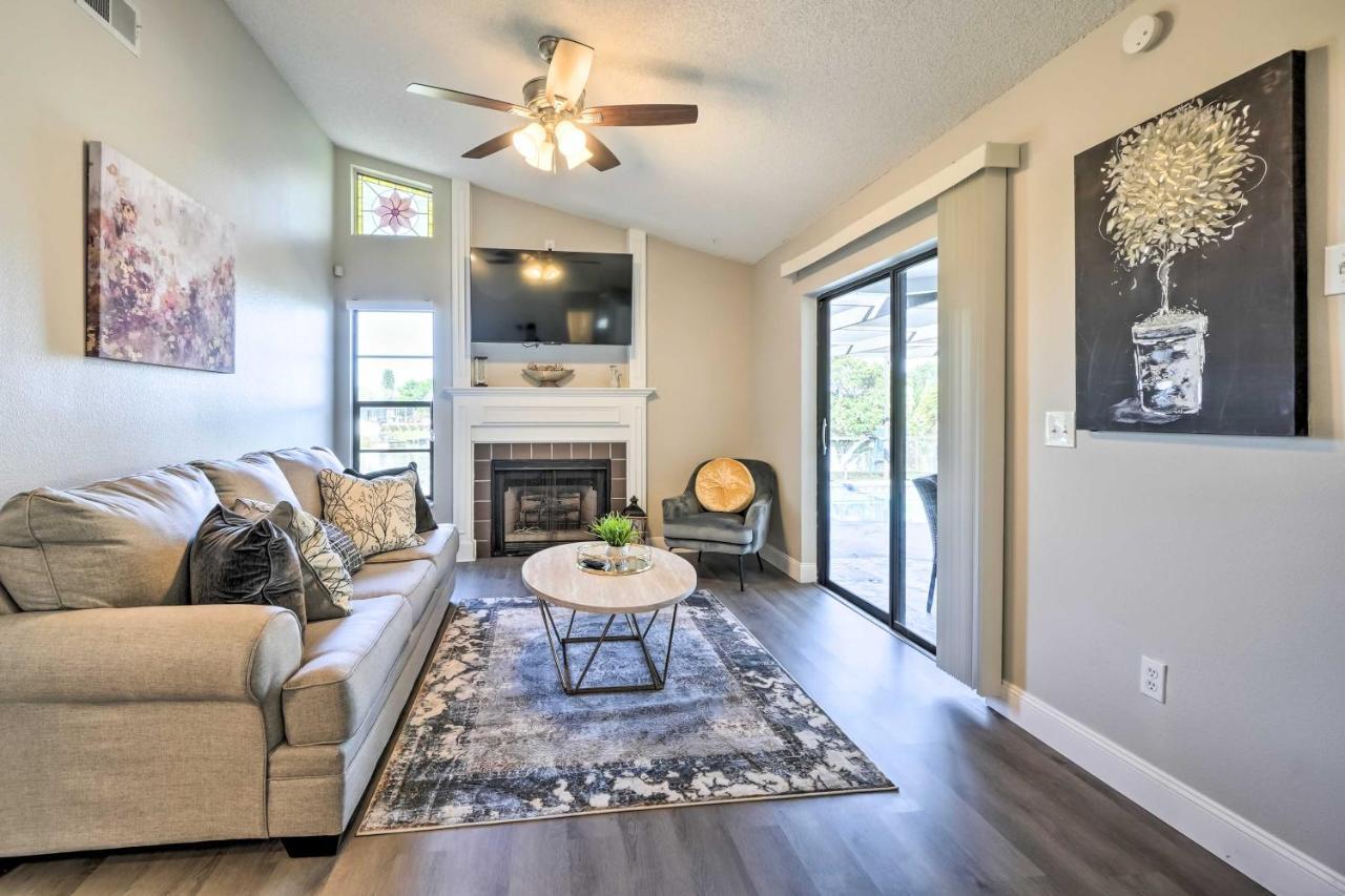 Waterfront Port Richey House With Heated Pool! Villa Екстериор снимка