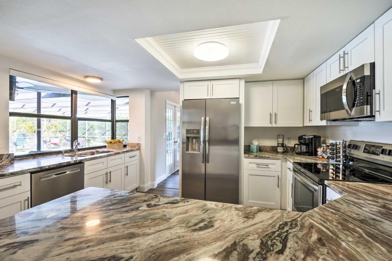 Waterfront Port Richey House With Heated Pool! Villa Екстериор снимка